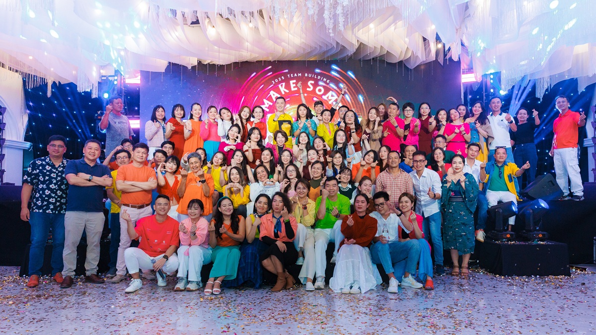 TEAM BUILDING 2025 – MAKE SOME NOISE!